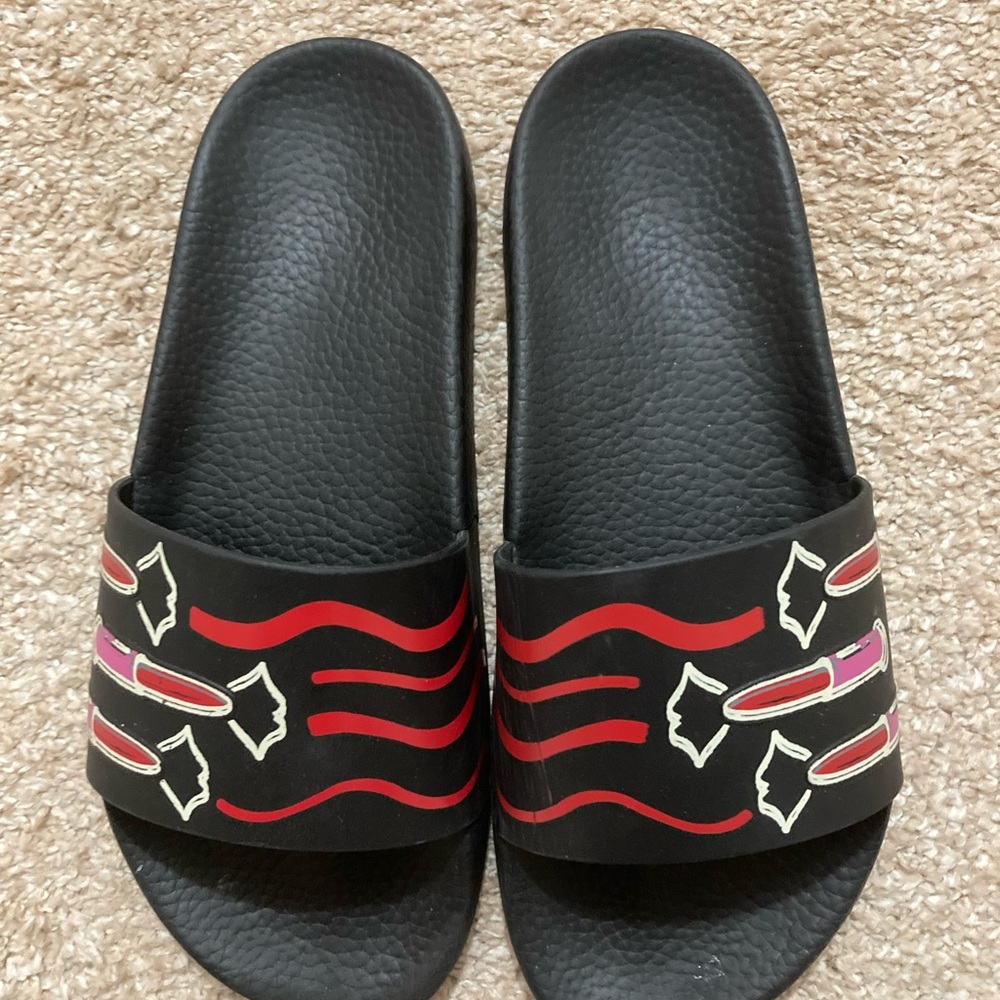 Authentic Valentino Slides - Picture 3 of 10